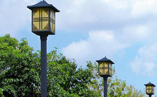 礼县庭院灯安装间距与布灯设计全解析
